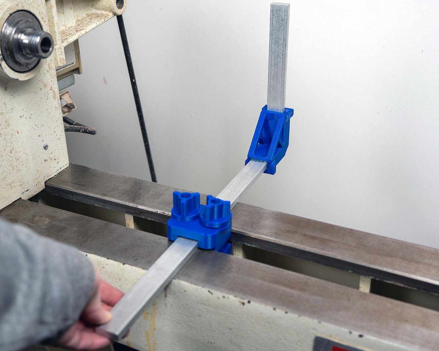 Simple Dust Collection System for Split-Bed Wood Lathe (Fits 4' Tubing, TurnCrafter Commander 10' Midi Lathe)