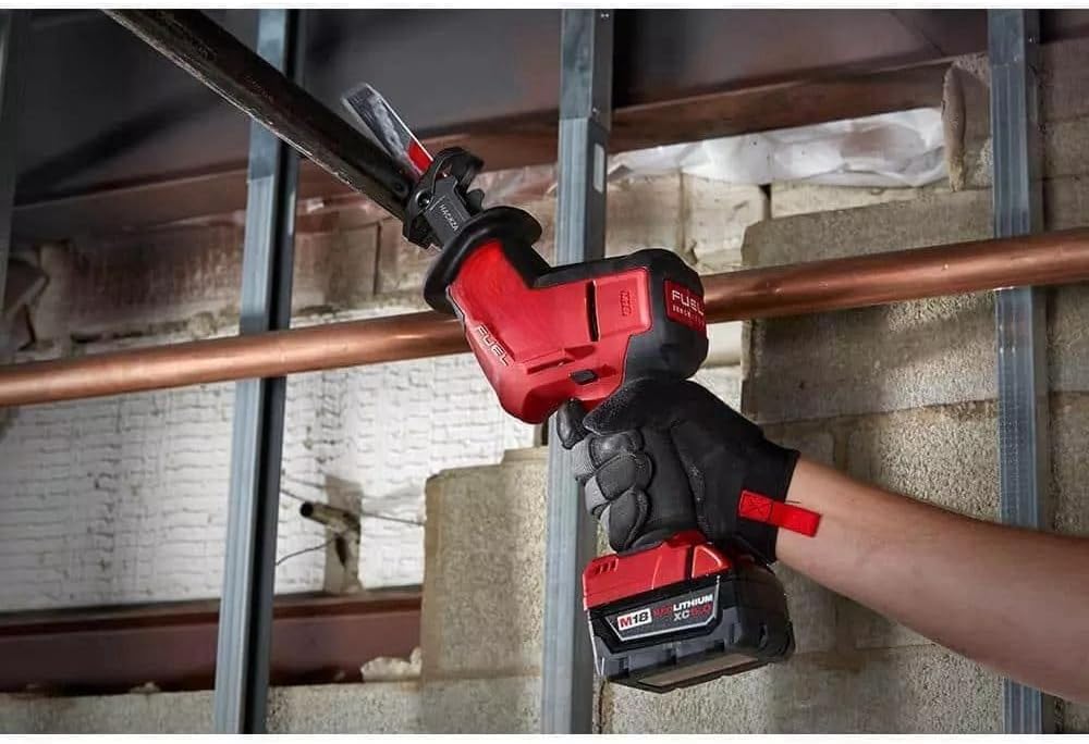 2719-21 for Milwaukee M18 Fuel Reciprocating Saw Kit Length 14 in Height 7 in Width 3.31 in