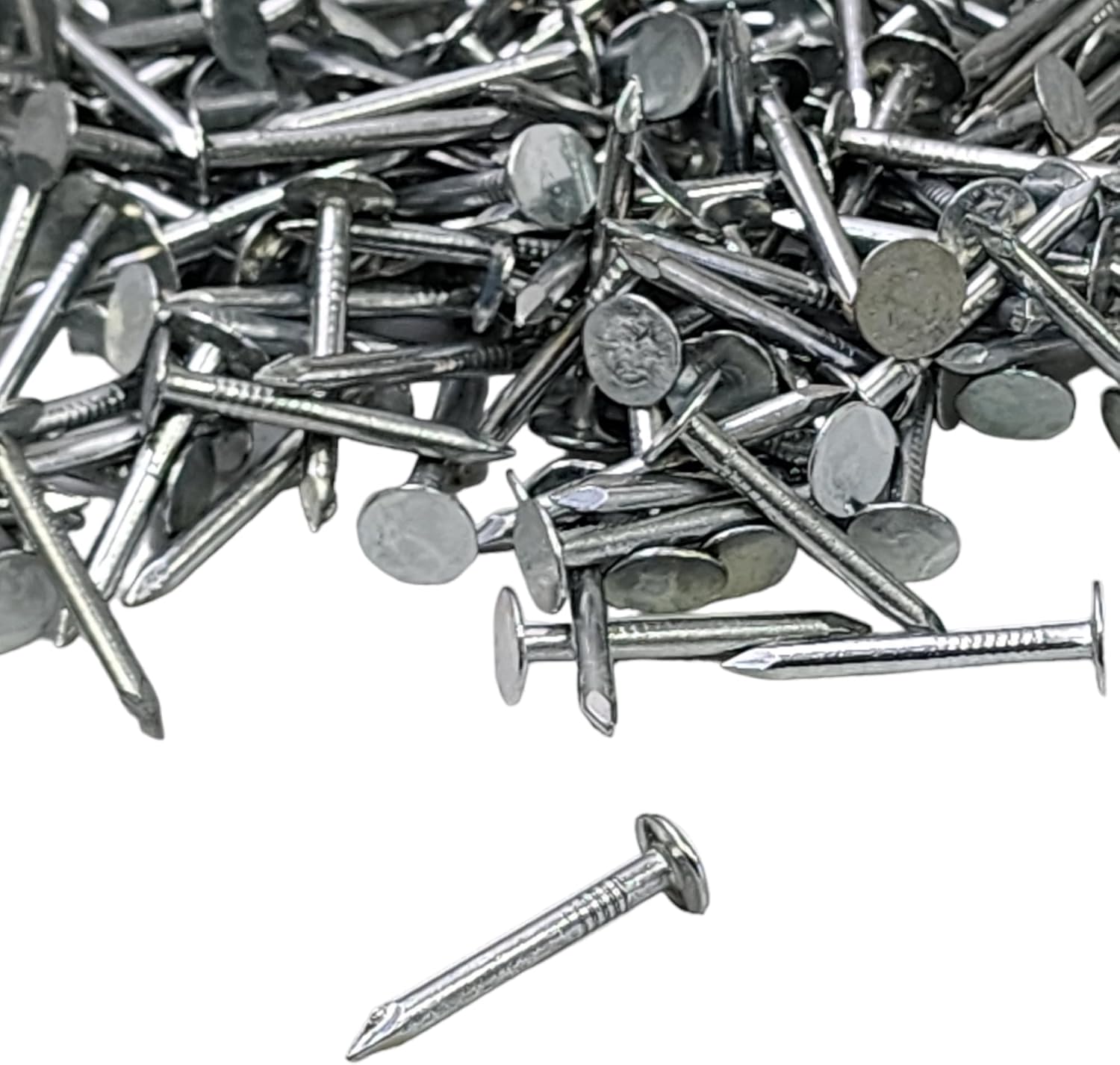 (4000 Pack) 1-1/4-Inch Galvanized Roofing Nails Professional Grade - Used to fasten roofing felt, asphalt singles & insulation board (4000)