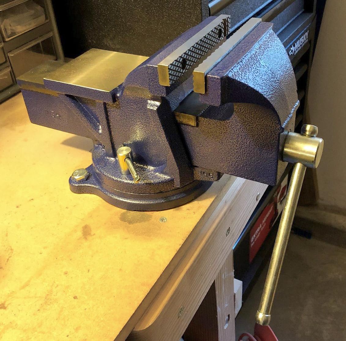 Wilton General Purpose Bench Vise, 6' Jaw Width, 5' Max Jaw Opening, 3' Throat (11106)