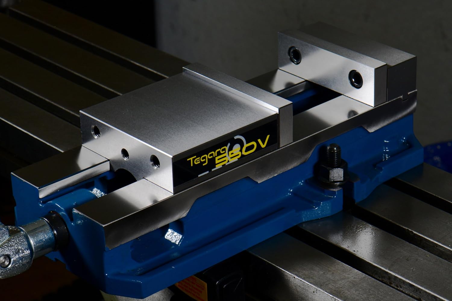 Tegara CNC Premium Precision Milling Machine Vise, 5' Jaw Width 550V 202-0992 R[