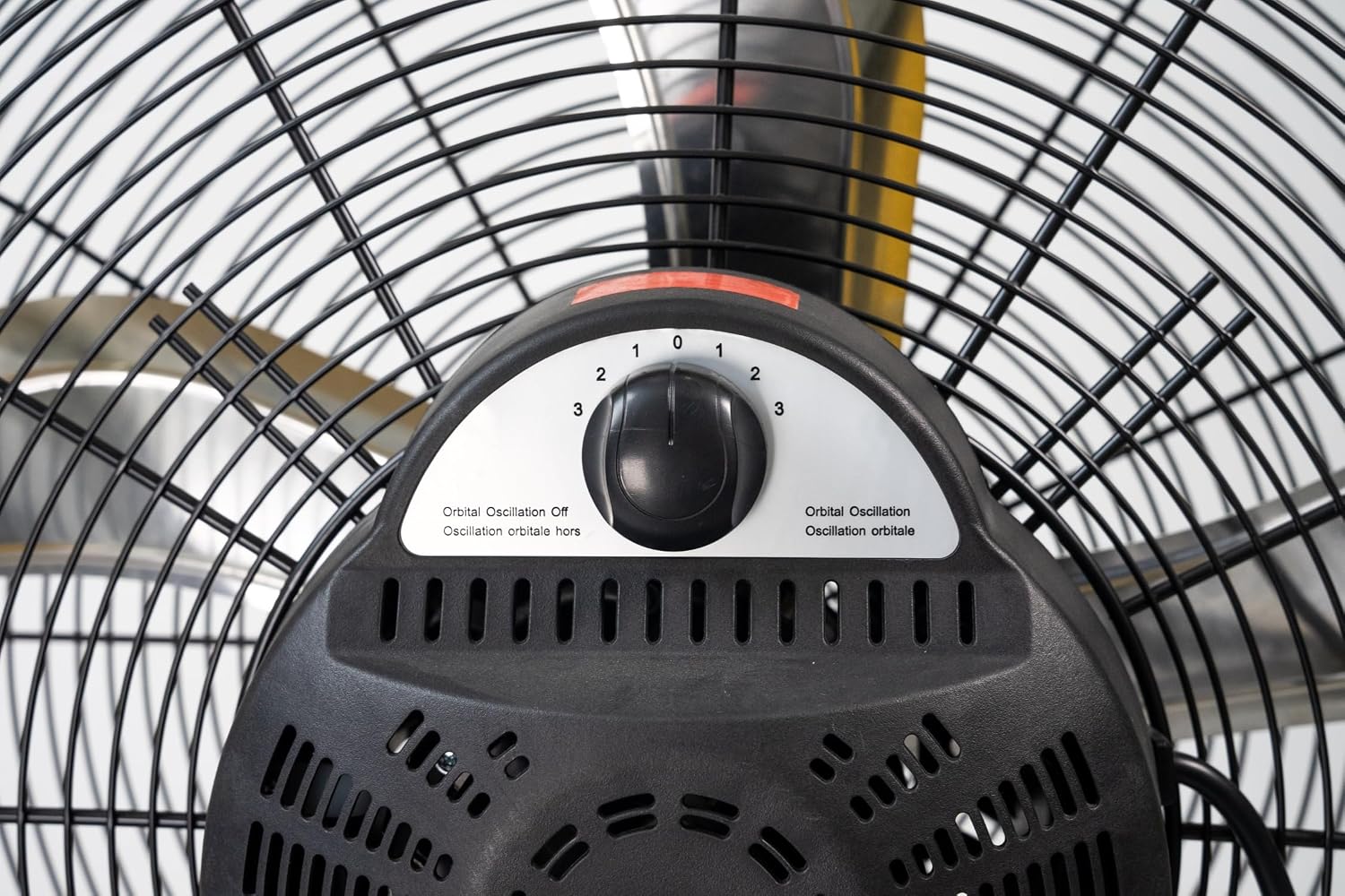 iLiving 24 Inch 3-Speed Orbital Internal Oscillating High Velocity Barrel Floor Fan for Office, Auto Shop, Garage, Workshop, Warehouse, 7800 CFM, Yellow