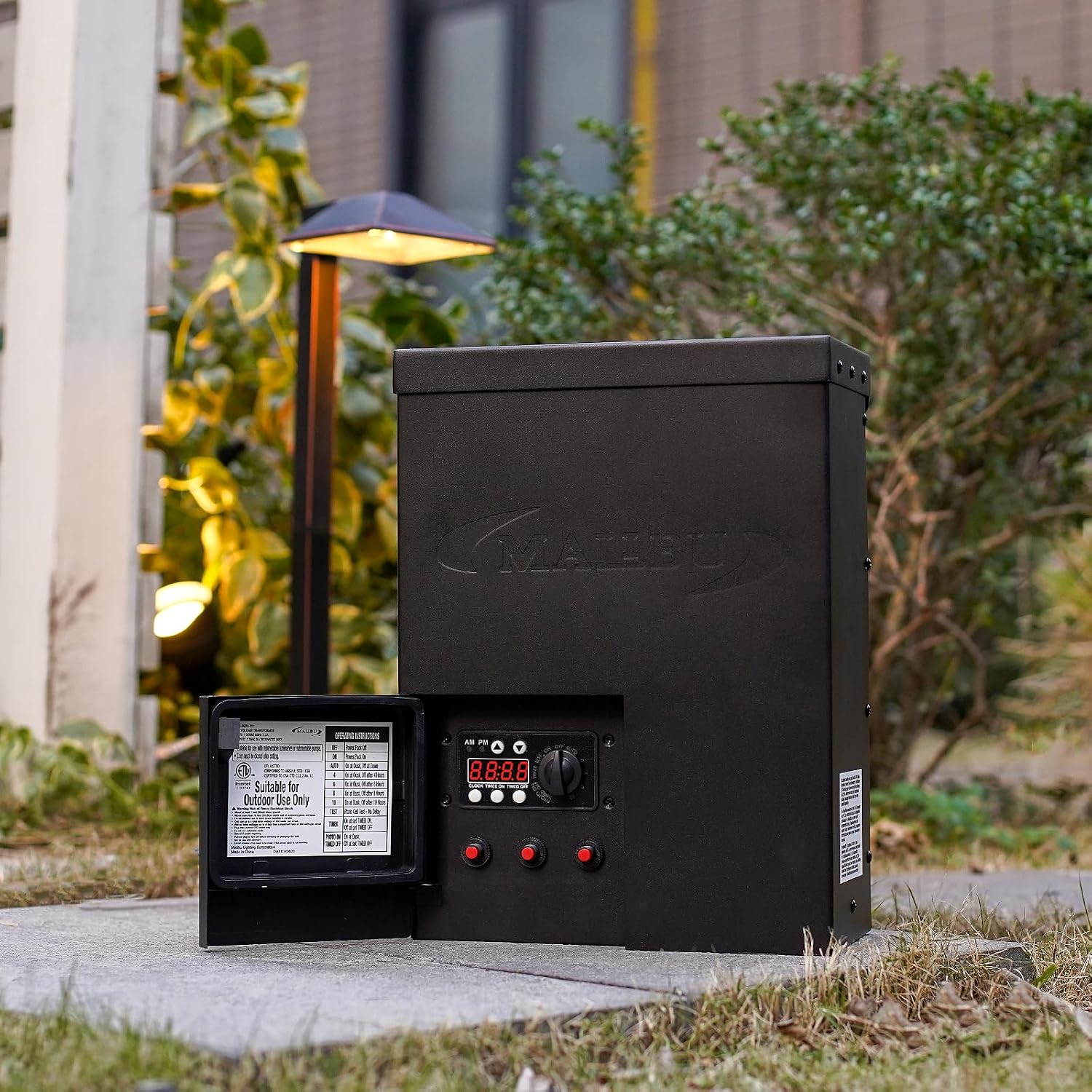 Malibu 900W Low Voltage Transformer with Sensor Photo Cell and Weather Shield for Low Voltage Landscape Lighting Spotlight Pathway Lights Outdoor Garden Landscape Transformer