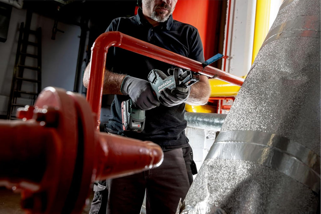 Metabo 602366840 18V Brushless Compact Lithium-Ion 5/8 in. Cordless Reciprocating Saw (Tool Only)
