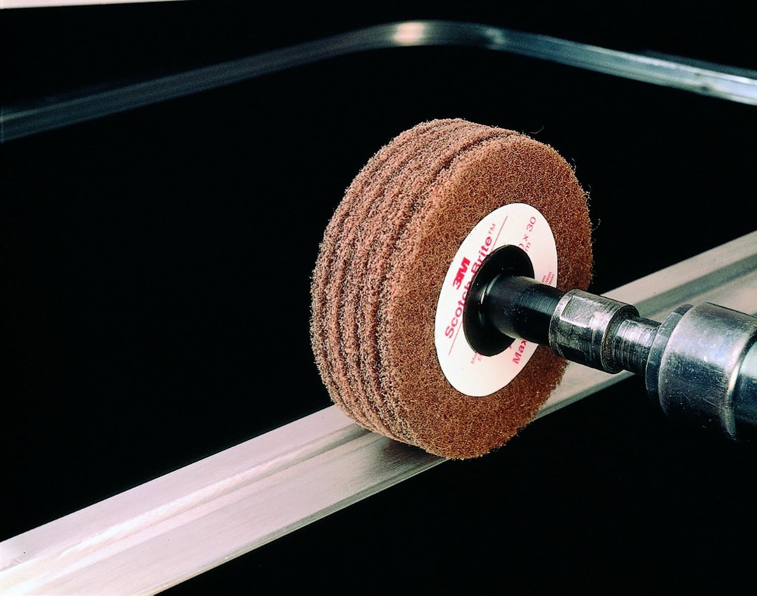 Cubitron Scotch-Brite Hookit Cut and Polish Disc, 5 in x NH A MED, 40 per case