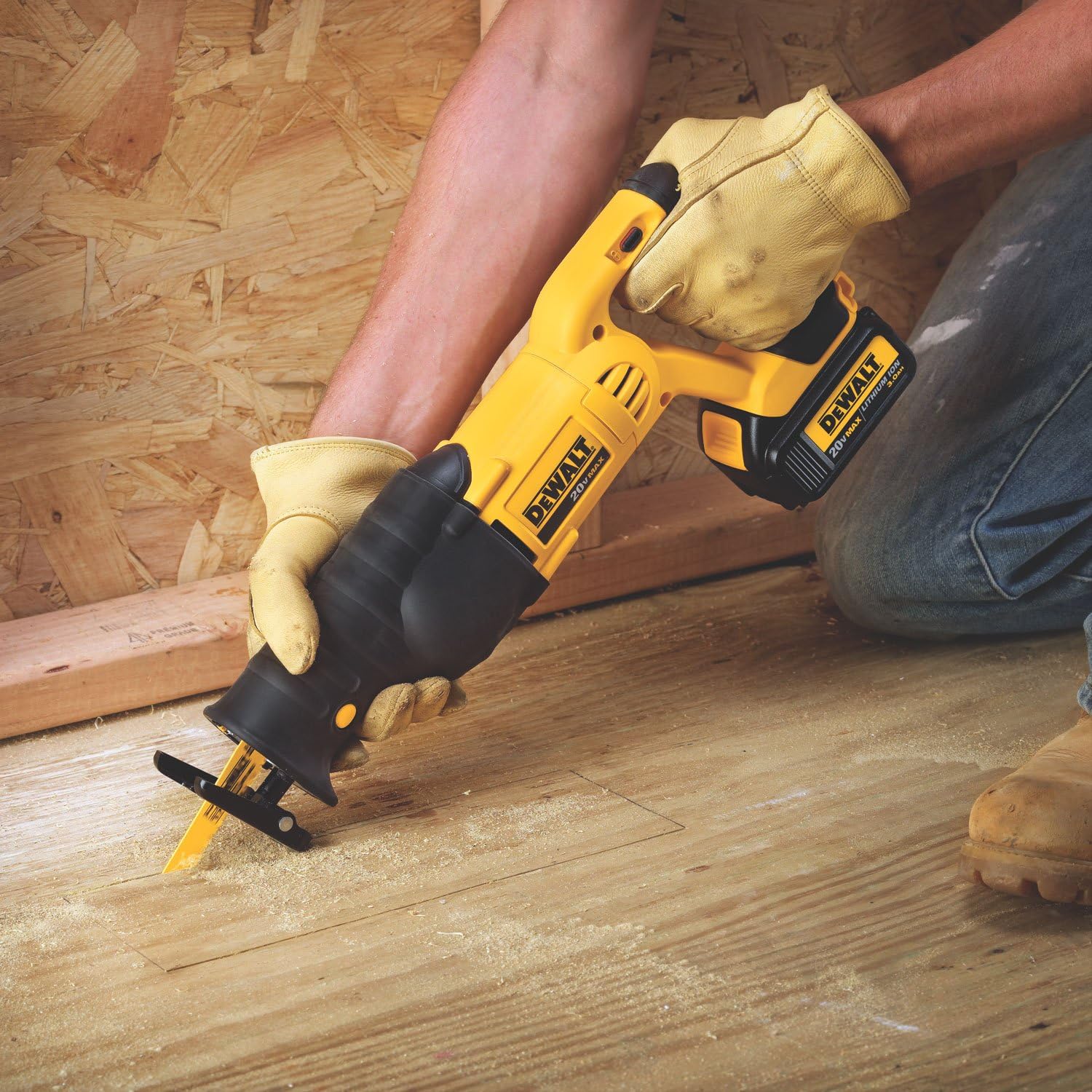 DEWALT DCS380L1 20-Volt MAX Li-Ion 3.0 Ah Reciprocating Saw Kit